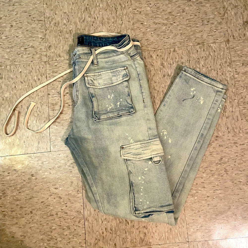 Authentic 💯 THRT Jeans